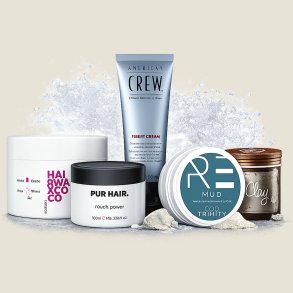 Ops�tning af professionelle stylingprodukter med h�rvoks, pomade, clay, mud og fiber cream, der giver st�rkt hold, tekstur og mat eller naturlig finish til kort og mellemlangt h�r.